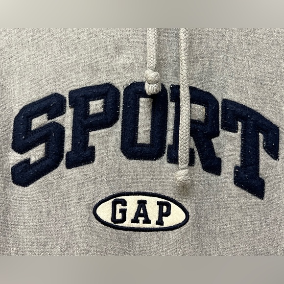 Vintage Gap Sweatshirt- Gray Size Large - Great Condition - Picture 7 of 8